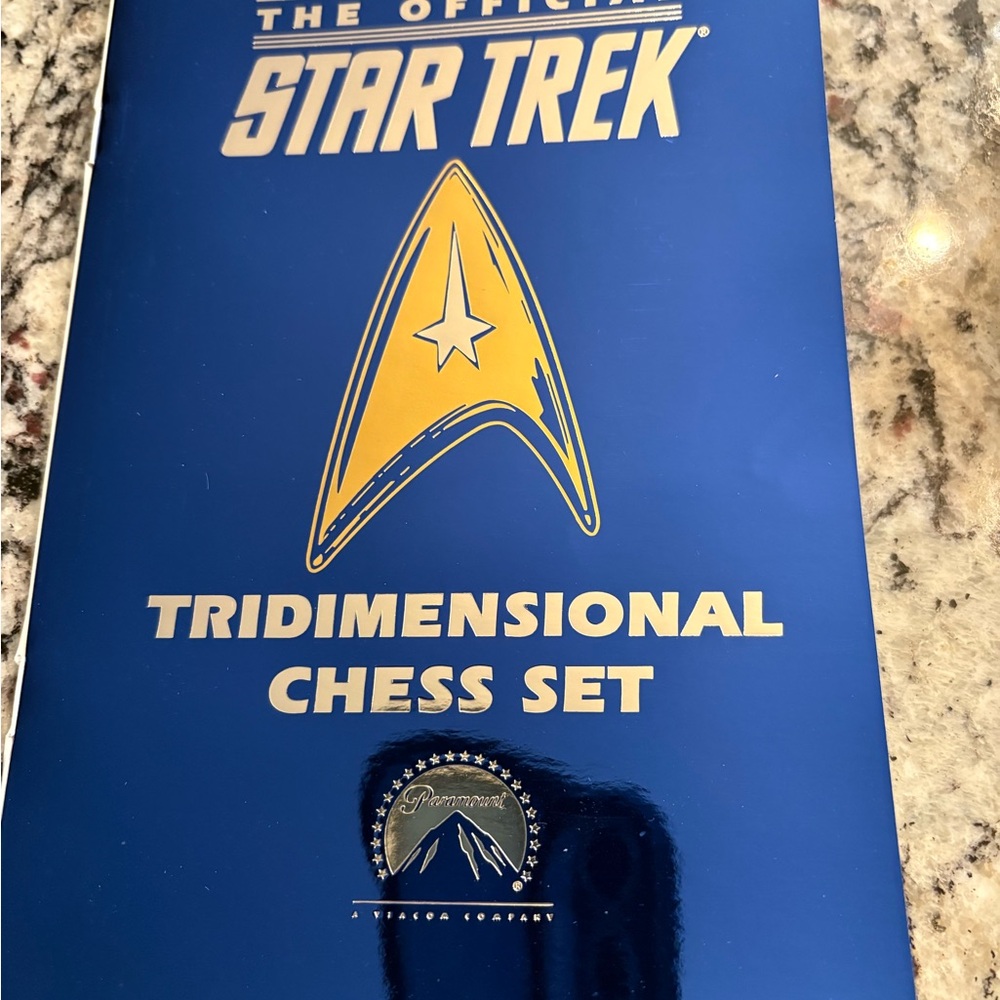 Star Trek Tridimensional 3D Chess Set Franklin Mint/ Official 1994 ,Never opened